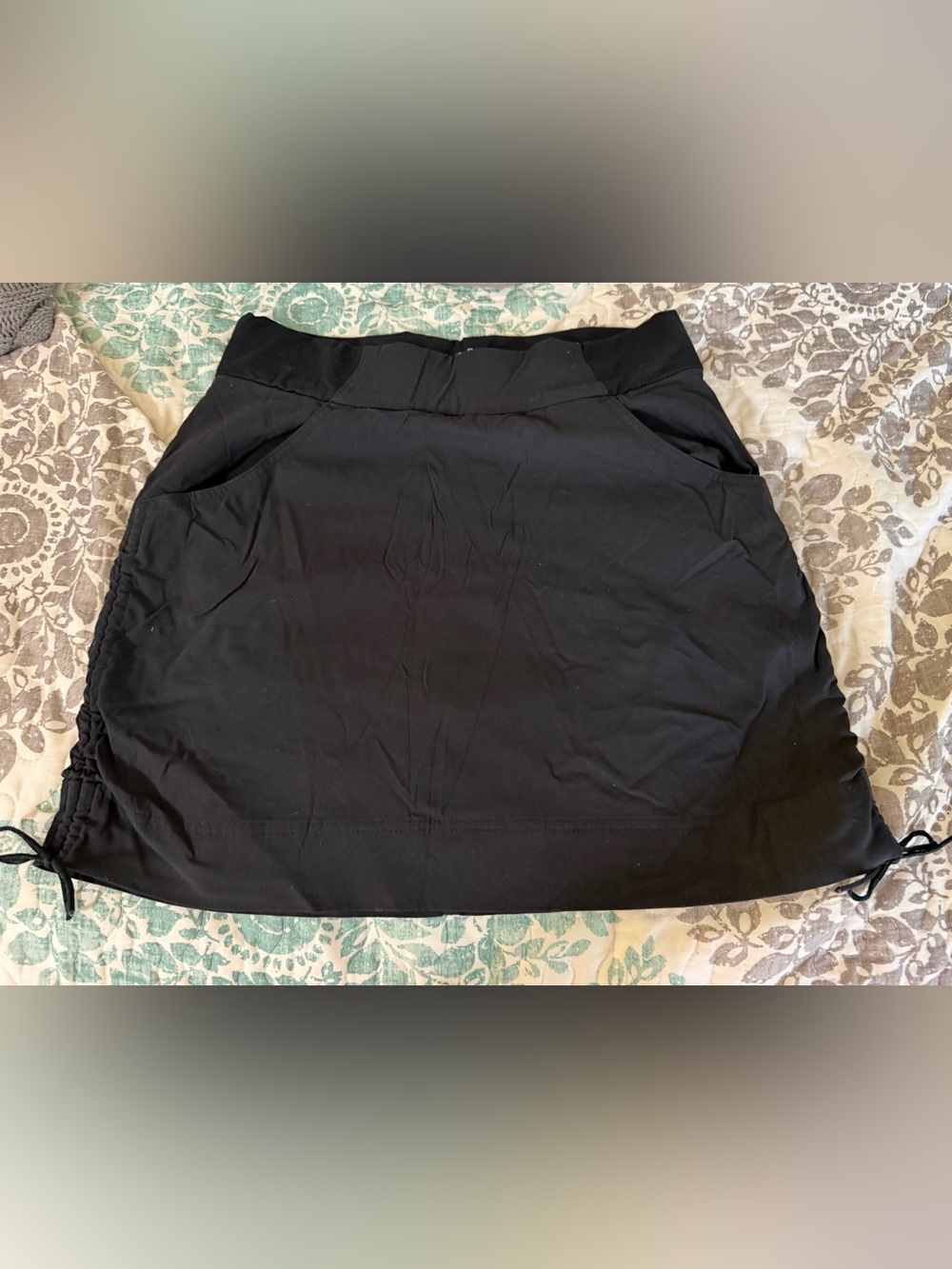 Columbia Black Women's Active Skort with Drawstring Hem